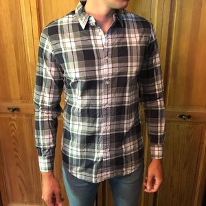 Banana Republic Blue and White Plaid Button Down